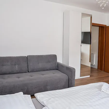 Heli Apartment